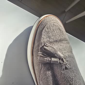 Ayakkabılarımın Yapıştırma Sorunu Ve İletişim Eksikliği