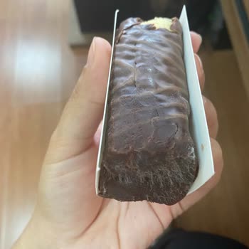 Tarihi Geçmemiş Çikolata Küf İçinde!
