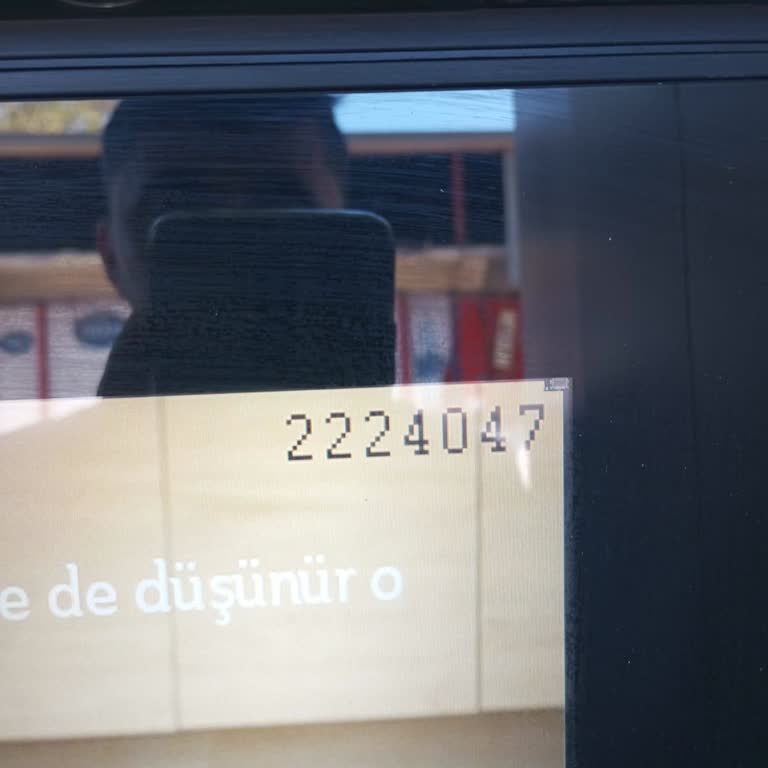 ATM'de Sıkışan Para Ve Çözülmeyen Mağduriyet