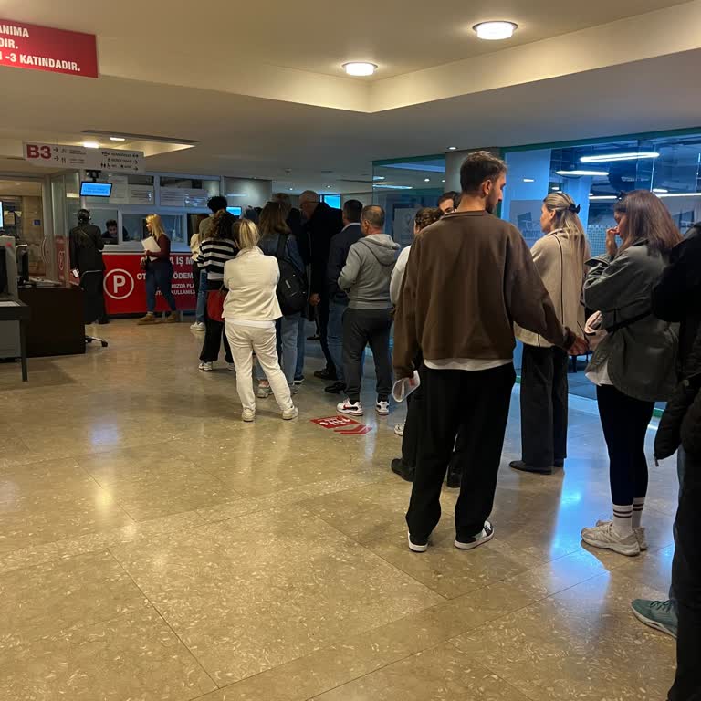 Otoparkta Uzun Bekleme Süreleri Ve Yüksek Ücretler