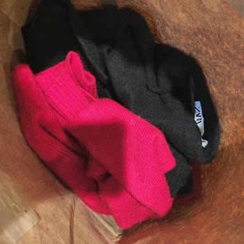 Zara Hırkalar Yıkamada Küçüldü