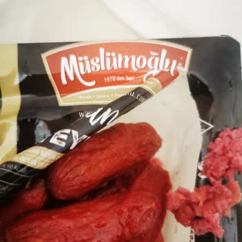 Kötü Kokulu Dana Kokteyl Sosis Sorunu