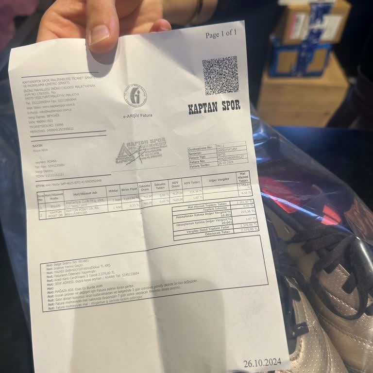 Adidas Kramponun Dikiş Yerinden Açılması Ve İade Sürecindeki Zorluklar