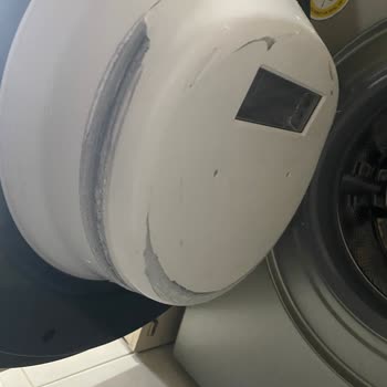 Vestel Çamaşır Makinesi Kapağında Eriyen Cisim Sorunu