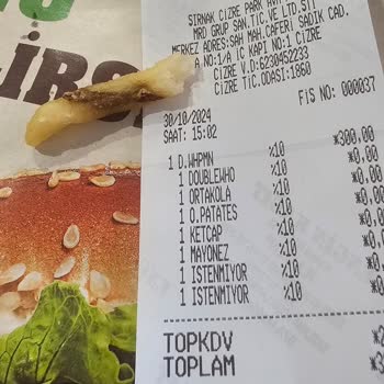 Burger King'de Kurtlu Patates Skandalı: Sağlığımız Tehlikede!