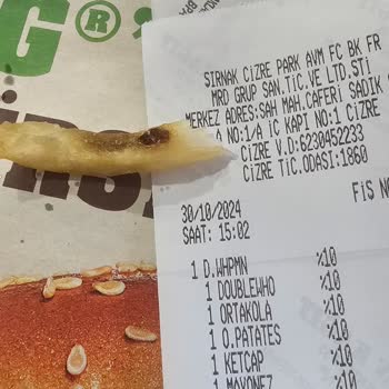Burger King'de Kurtlu Patates Skandalı: Sağlığımız Tehlikede!