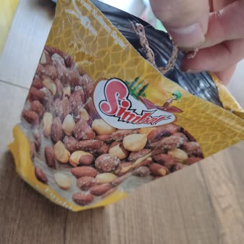 Kuruyemiş Paketinde Beklenmedik Sürpriz!