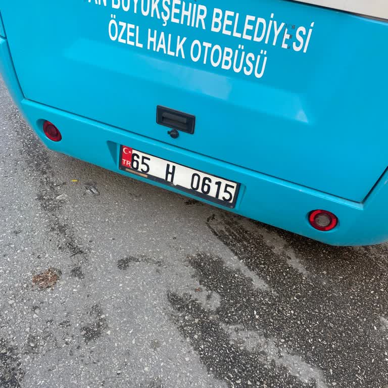 Dolmuşta Aşırı Yolcu Alımı Ve Saygısız Şoför