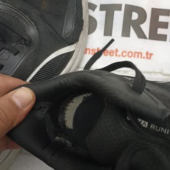 Puma Ayakkabıda Taban Ayrılması Ve İlgisizlik