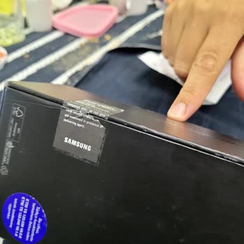 Aldatıldım: Sıfır Diye 2. El Telefon Gönderdiler