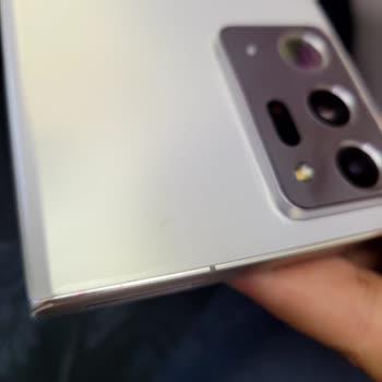 Aldatıldım: Sıfır Diye 2. El Telefon Gönderdiler