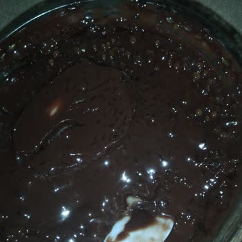 Supangle Tatlısında Şaşırtıcı Cisimler Ve Acı Tat