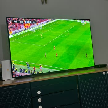 Philips TV'de Ekran Kararması Sorunu