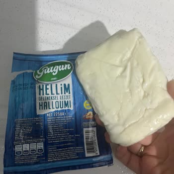 Hellim Peynirde Saç Ve Renk Sorunu