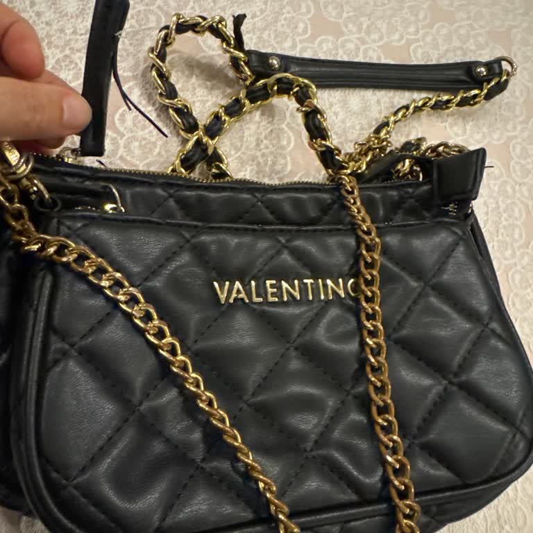 Valentino Çantamın Kalitesizliği Ve Boyner'in İlgisizliği