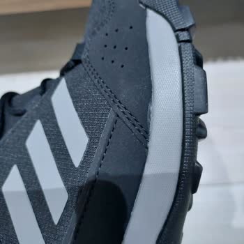 N11 Adidas Terrex Botun Orijinalliği Şüpheli Ürün