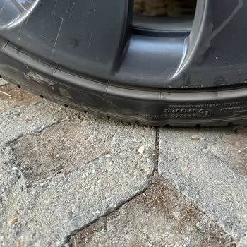 Pirelli Lastiklerinin Dayanıklılık Sorunu