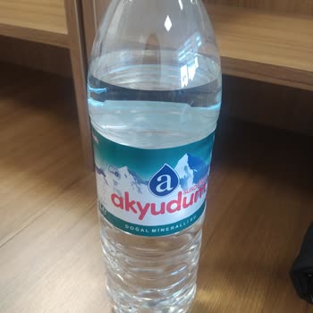 Akyudum Su Şişelerindeki Tehlikeli Kapak Sorunu