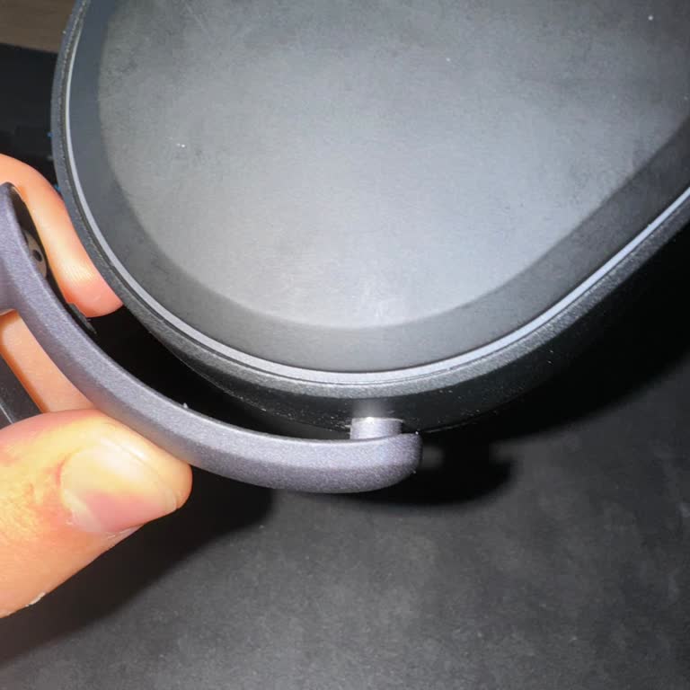 Problema con la bisagra del SteelSeries Arctis Pro Wireless