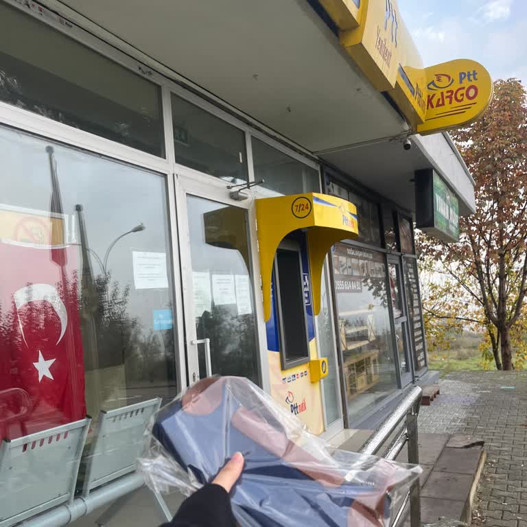 PTT Şubesinin Çalışma Saatleri Ve Hizmet Sorunu