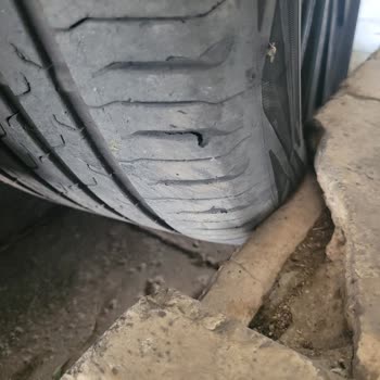 Continental Lastiklerde Diş Kopmaları Ve Kısa Ömür