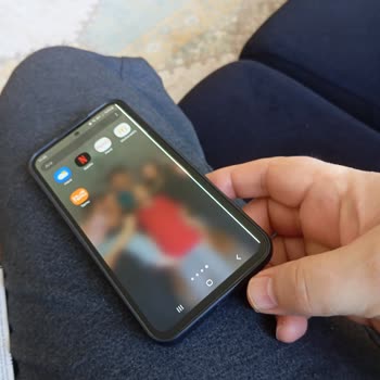 Samsung Telefonumda Kalıcı Beyaz Çizgi Sorunu