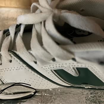 Kısa Sürede Yıpranan Ayakkabılar Hakkında Şikayet