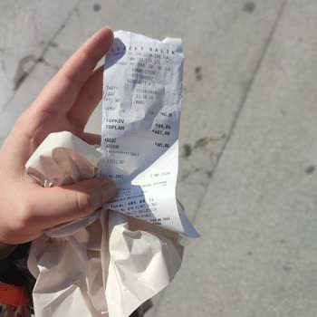 Lezzet Balık (İzmir) Hijyen Sorunları Ve Yanıltıcı Fiyat Politikası