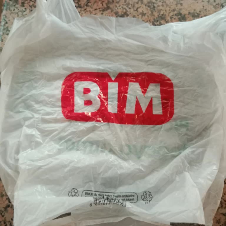 BİM'de Poşet Krizi: Müşteri Mağduriyeti!