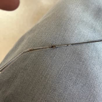 Atasun Optik Gözlük Sapında Paslanma Ve Gevşeme Sorunu