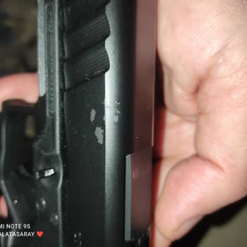 Stoeger 9F zeigt nach 15 Tagen Farb- und Materialfehler, Enttäuschung über die Qualität