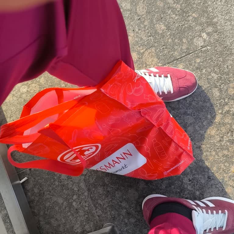 Rossmann Müşteri Memnuniyetsizliği Ve Yetersiz Yönetim!