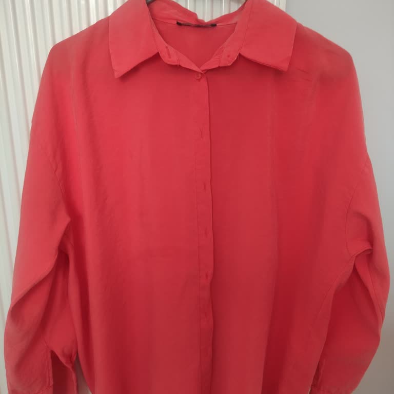 LCW Gömlekte Solan Renk Mağduriyeti