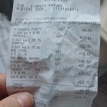 Küflü Kek Skandalı: Çocuğumun Sağlığı Tehlikede!