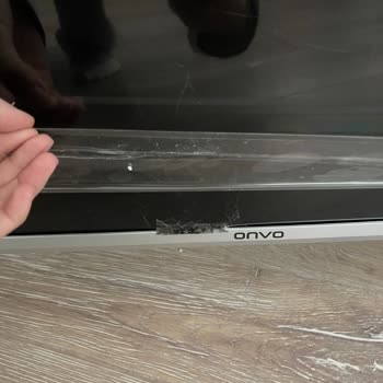 Televizyon Kurulumunda Eksik Parçalar Ve Kırık Ekran Sorunu