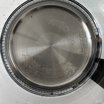 Paslanan Çay Makinesi Ve İade Sorunu