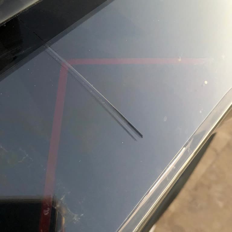 Garanti Kapsamında Çatlayan LED Far Sorunu