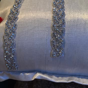 Çeyiz Seti Yastığında Kumaş Sorunu Ve Yetersiz Müşteri Hizmeti