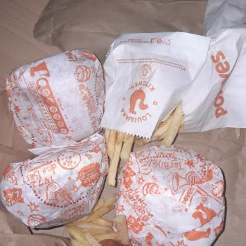 Eksik Hamburgerler: Güvenimizi Boşa Çıkaran Sipariş