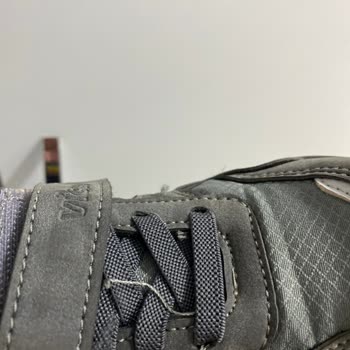 Vicco Ayakkabıda Hızla Deformasyon Ve İlgisizlik