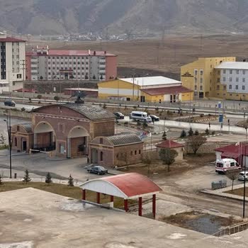 Kafede Saygısız Çalışan Ve Bozuk Tuvalet Sorunu