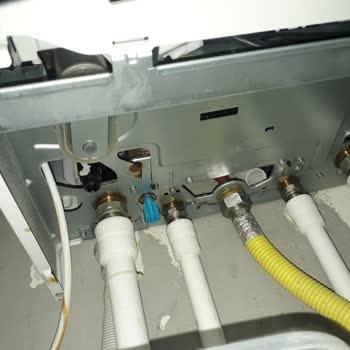 Kombide Su Sızıntısı Ve Basınç Sorunu