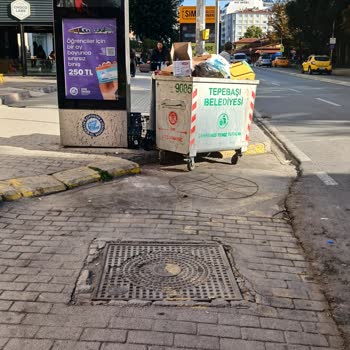 Duraktaki Kötü Koku Sorunu Çözülmeyi Bekliyor