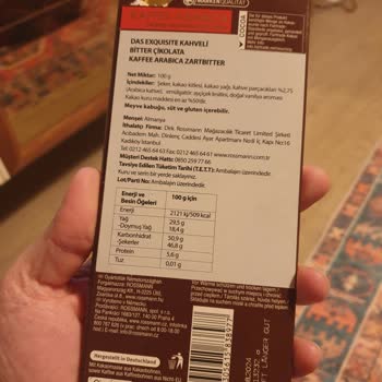 Tarihi Geçmiş Çikolata Yüzünden Mide Ağrısı