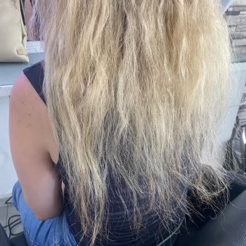 Kuaför Saçlarımı Yaktı Ve Azarladı