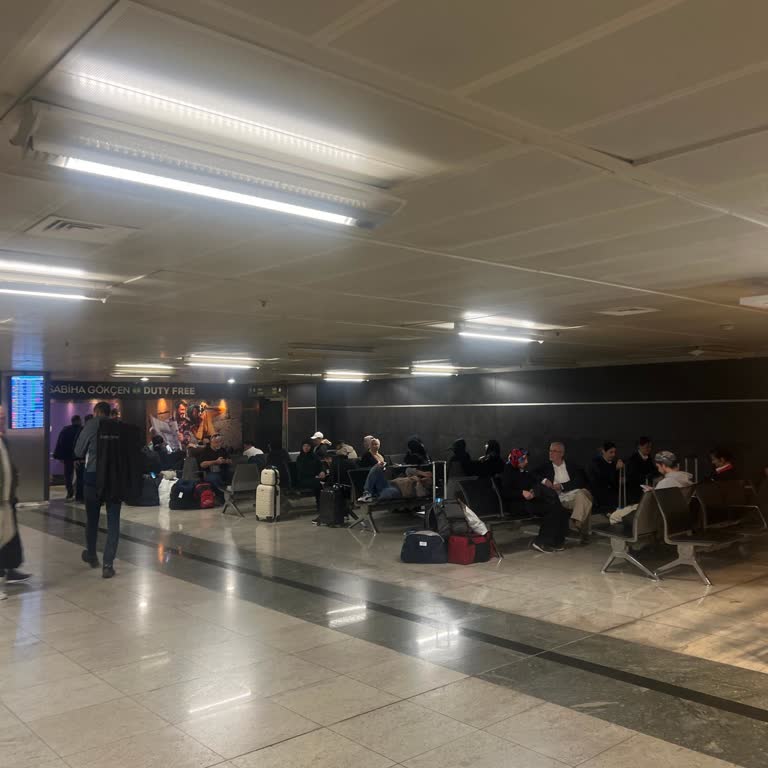 Sigara Dumanıyla Dolan Bekleme Alanı: Acil Çözüm Gerekli