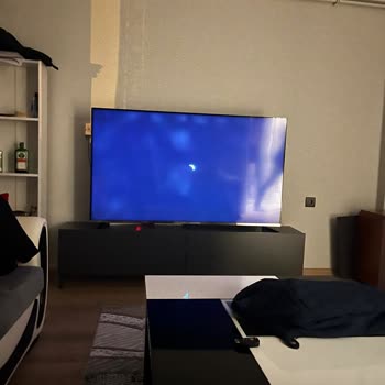 Vestel TV'de Panel Sorunu Ve Wi-Fi Bağlantı Kesintisi