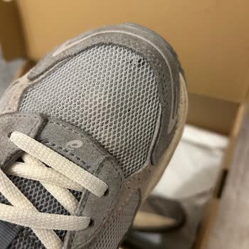 Asics Ayakkabıda Tekrarlayan Sorunlar Ve Yetersiz Müşteri Hizmeti