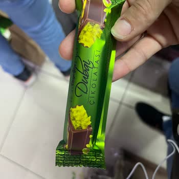 Beyoğlu Dubai Çikolatası: Tat Ve Görüntü Uyuşmazlığı