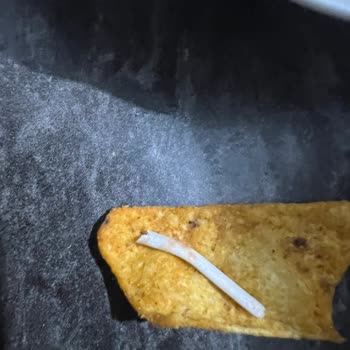 Doritos Paketinden Çıkan Kablo Şoku